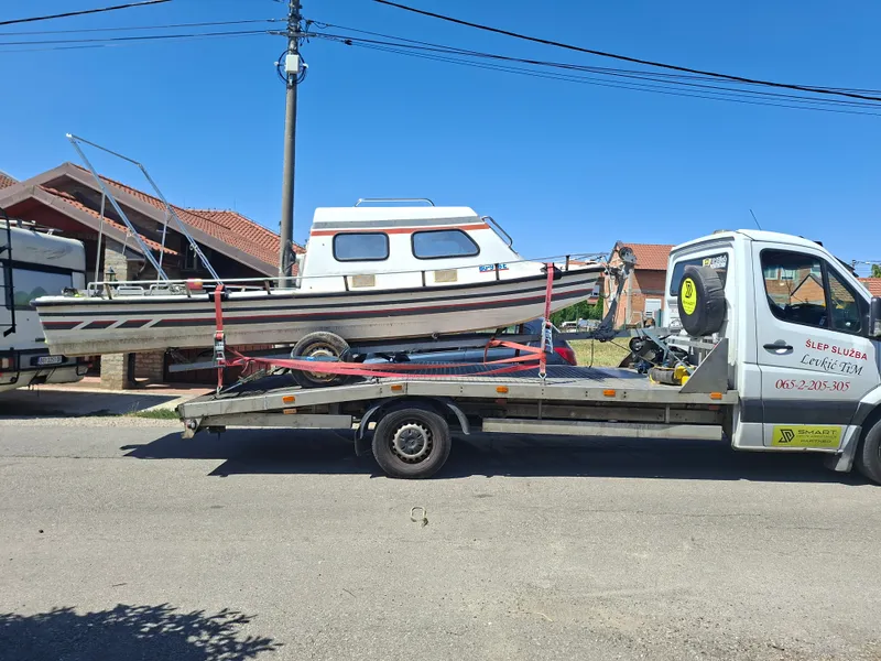 Šlep služba Šlep služba Levkić TiM — Batajnica, Beograd — Beograd