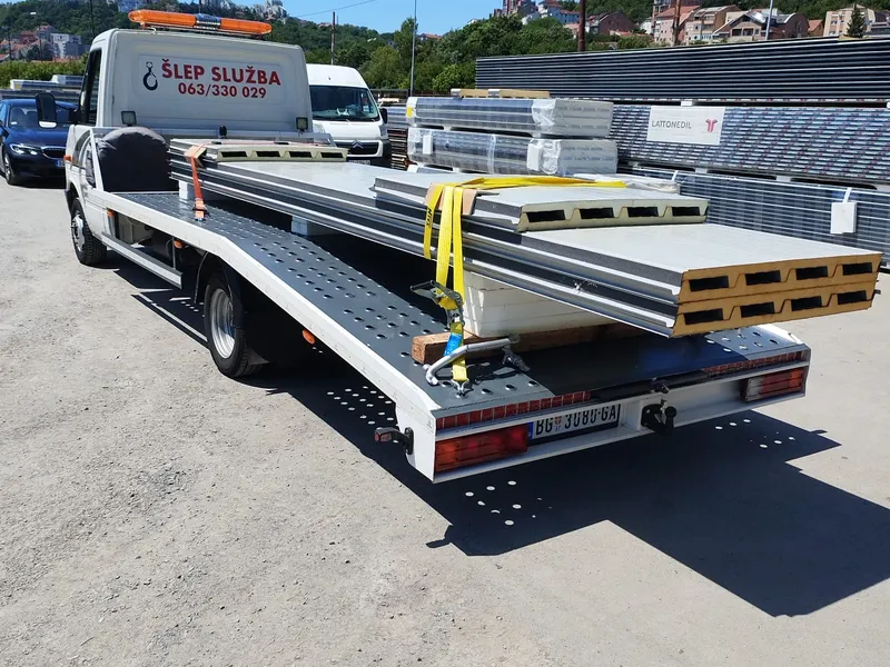 Galerija Inter-Deluxe — šlep služba Beograd — slika 2