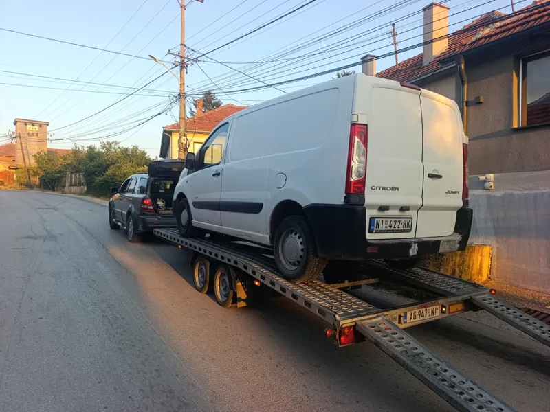 Galerija Šlep služba Milan Niš — slika 2