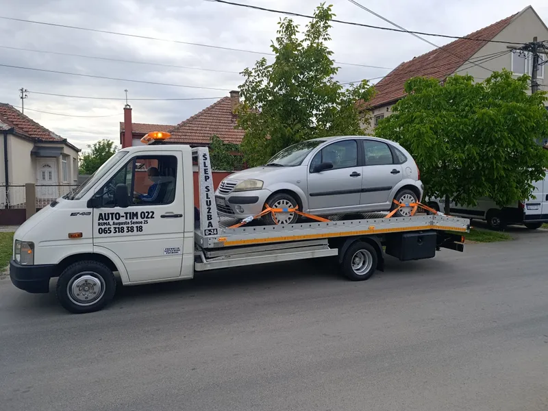 Galerija Auto TIM 022 — šlep služba Ruma — slika 4