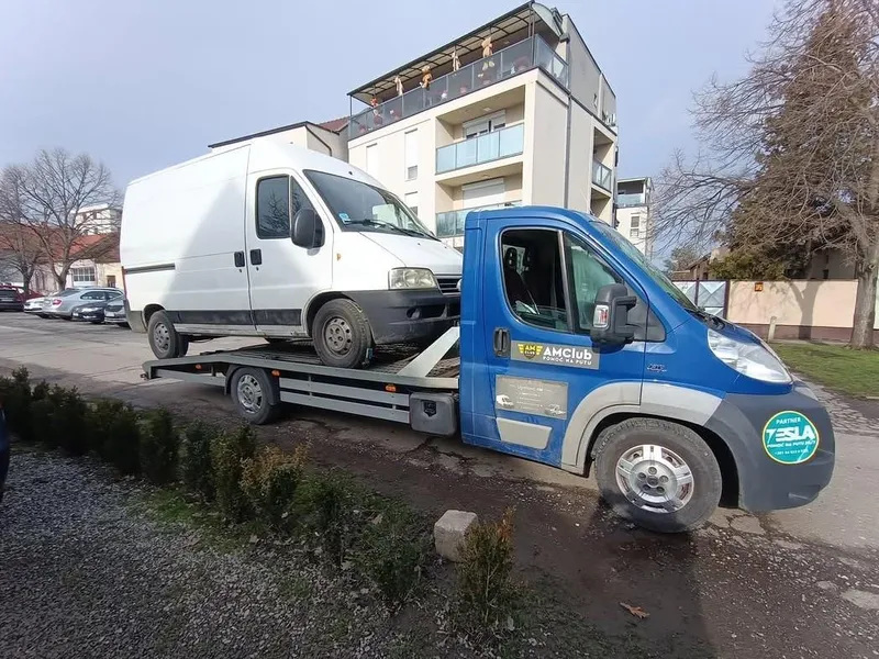 Fotografija 8 — Šlep služba Ugrenović 4M — Zrenjanin