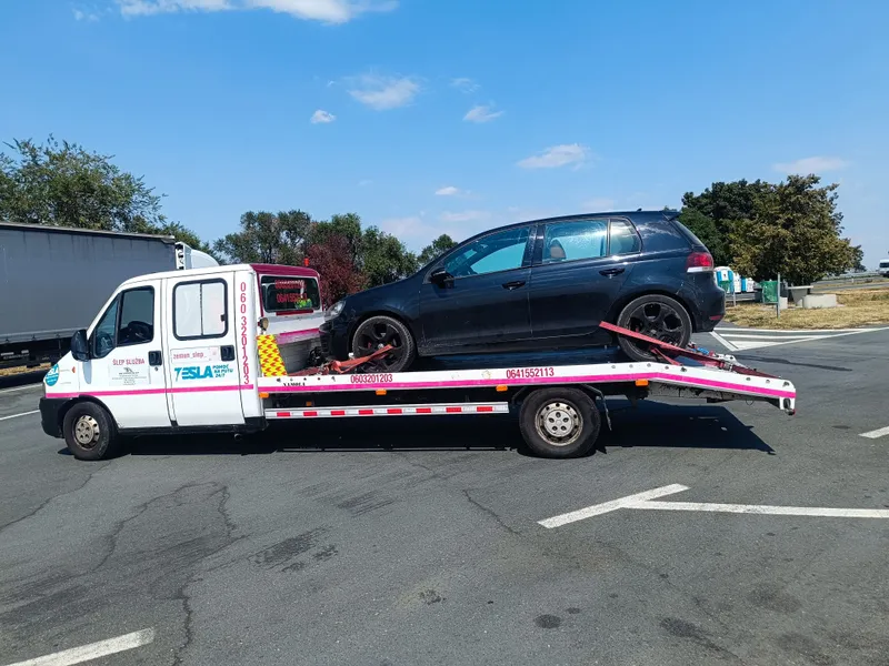 Galerija AB Trans-Šlep — Zemun šlep služba — slika 4